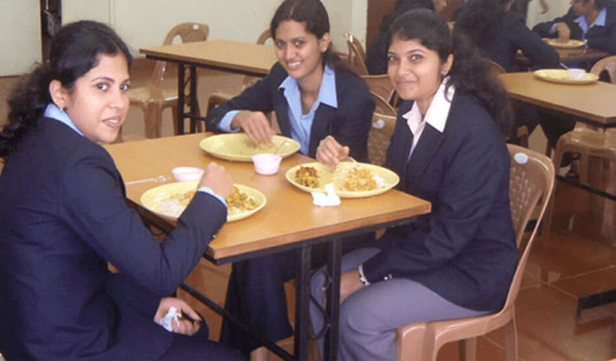food-court