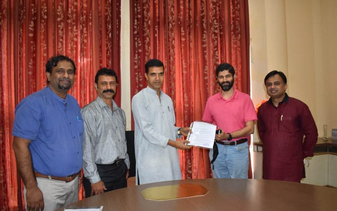 AIMIT Centre signs MOUs with APT and SIHA