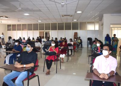 First year MST and BDA students come to campus