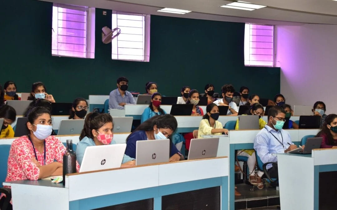 MS excel course for MBA students