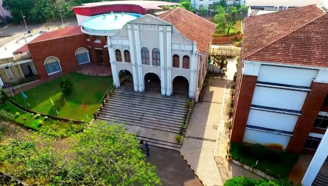 How can I get selected in one of the best colleges for MBA?