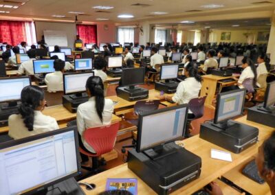 Reasons to take admission in Top MBA colleges