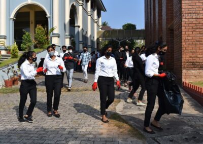 Students take up campus cleaning drive