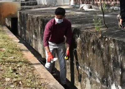 Students take up campus cleaning drive