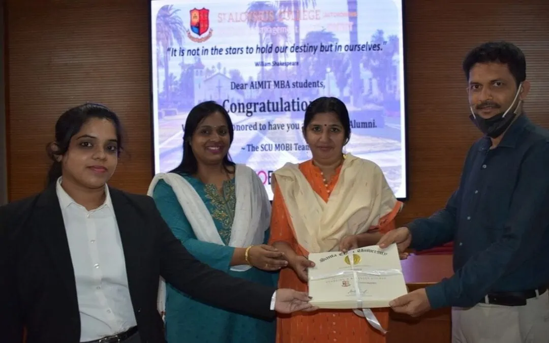 MOBI Sant Clara University certificates distributed to students