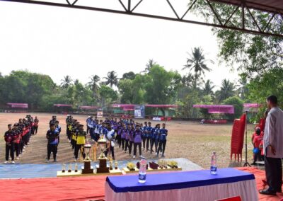 Red Wings lift APL trophy again