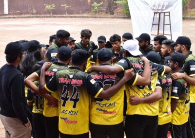 Red Wings lift APL trophy again