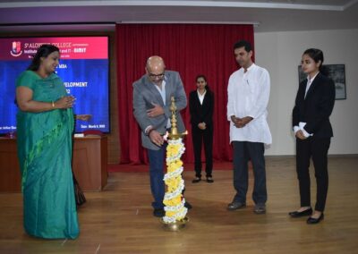 MBA students interact with entrepreneurs at EDP 2022