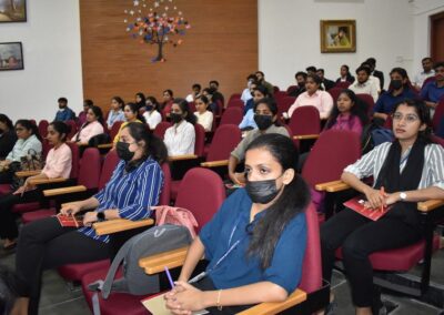 MBA students interact with entrepreneurs at EDP 2022