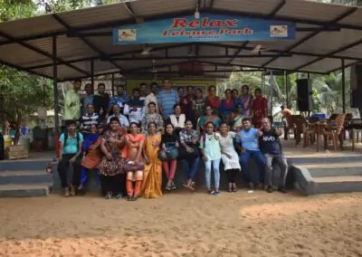 Non-teaching staff go on a day’s picnic