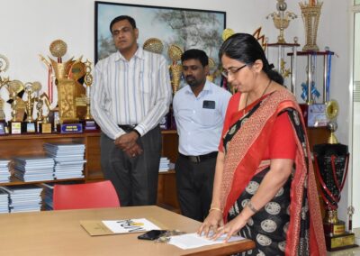 Dr Rajani Suresh is new dean of MBA