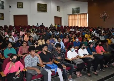 Virtual power seminar held for IT students