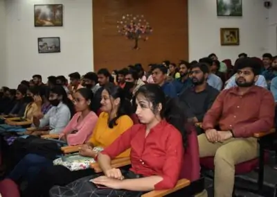 Virtual power seminar held for IT students