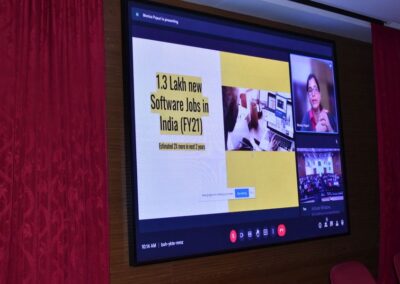 Virtual power seminar held for IT students