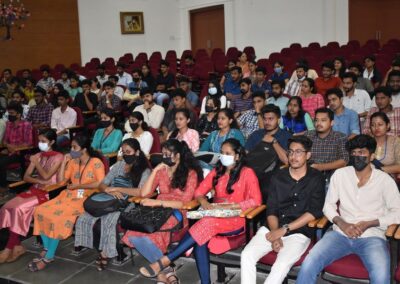 Virtual power seminar held for IT students