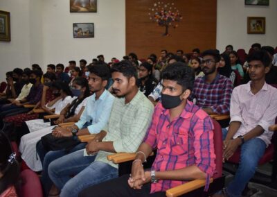Virtual power seminar held for IT students