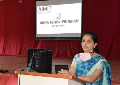 IT students attend orientation programme