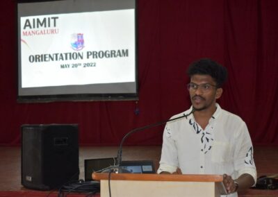 IT students attend orientation programme