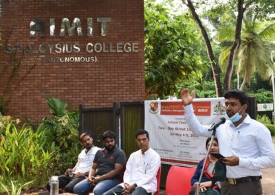 Students take up street cleaning drive