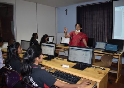 Bioinformatics workshop held for UG Microbiology students