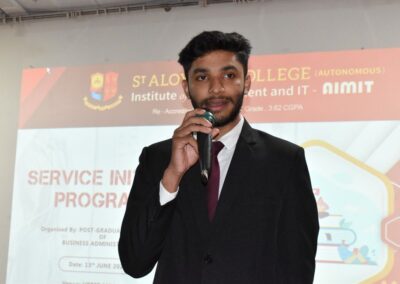 MBA students organize ‘service initiative programme’ to high school students
