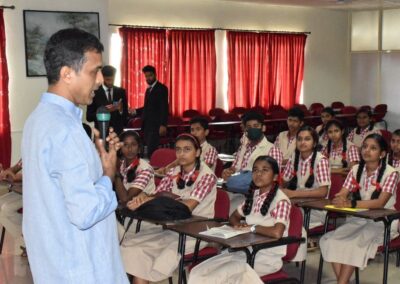 MBA students organize ‘service initiative programme’ to high school students
