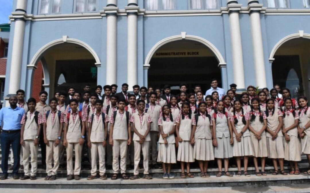 MBA students organize ‘service initiative programme’ to high school students