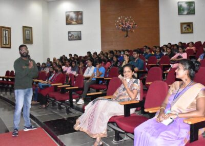 UG students attend bioinformatics workshop