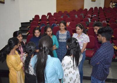 I year IT students begin their foundation classes