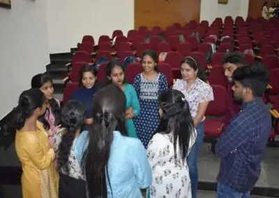 I year IT students begin their foundation classes