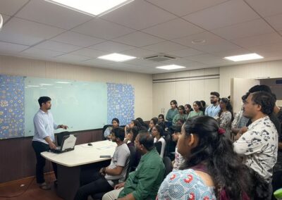 IT students go on a two-day industry visit