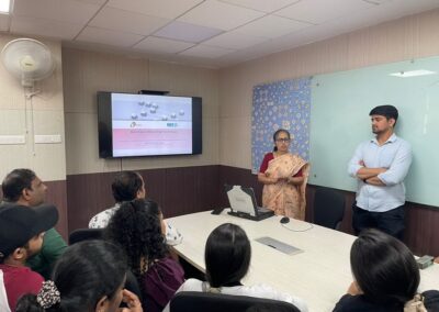 IT students go on a two-day industry visit