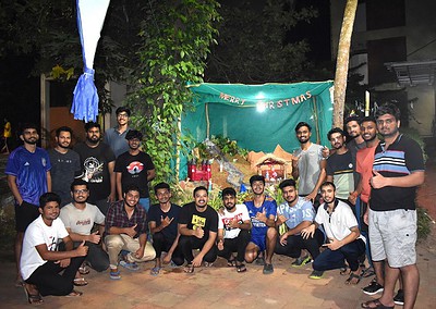 Three cribs at three hostels: Students display creative skills