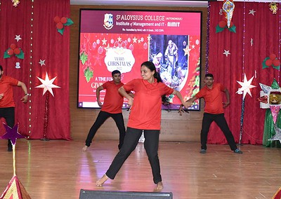 Time for giving and forgiving: AIMIT staff celebrate Christmas