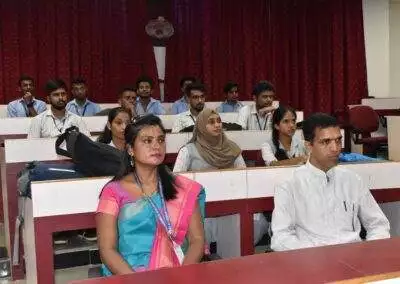 Bioinformatics workshop for UG students at AIMIT