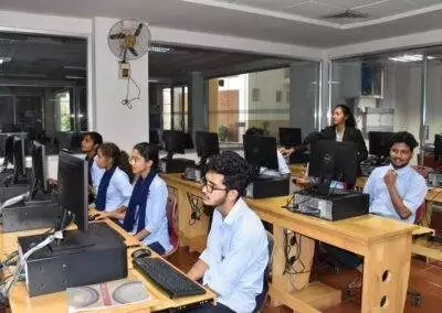 Bioinformatics workshop for UG students at AIMIT