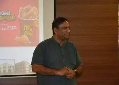 Dr.Ruban delivers talk on ‘Innovative teaching techniques’