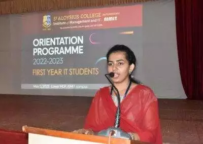 IT students take part in orientation programme