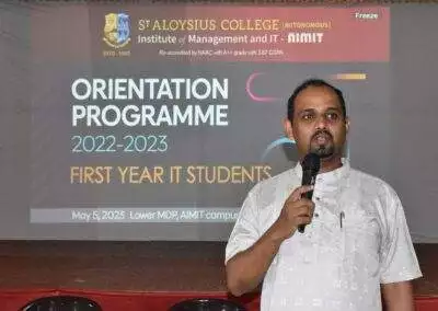 IT students take part in orientation programme