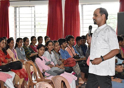 IT students take part in orientation programme