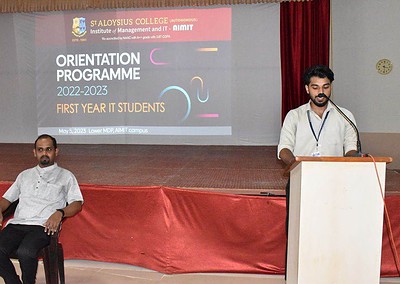 IT students take part in orientation programme