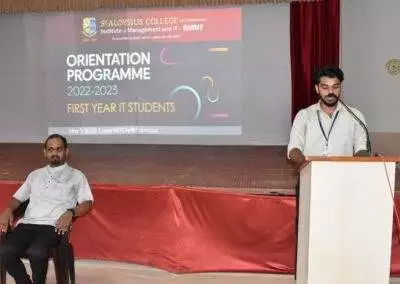 IT students take part in orientation programme
