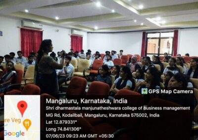 Anushree Raj delivers talk on Software testing