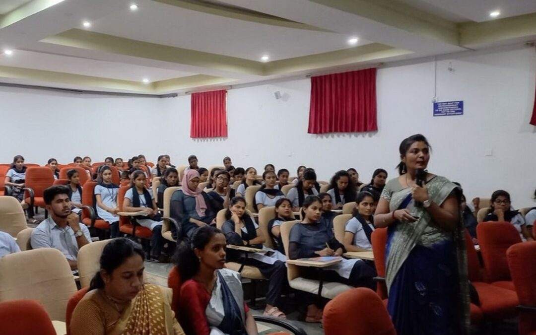 Anushree Raj delivers talk on Software testing