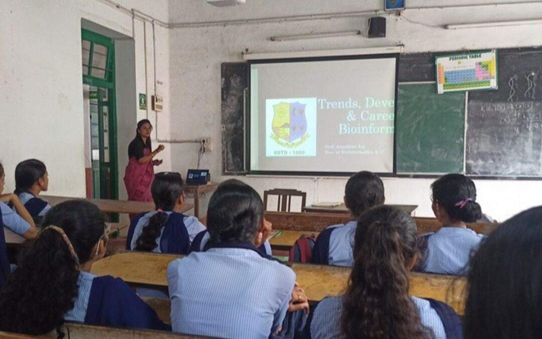 Anushree Raj speaks on bioinformatics