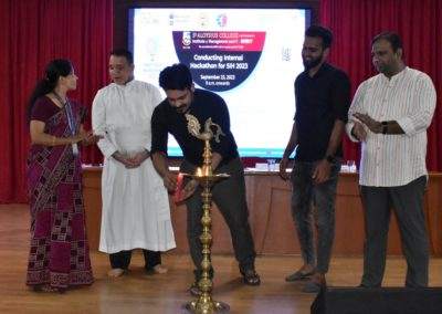 Smart India Hackathon 2023 kickstarts at AIMIT Centre