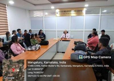 Soft Tech students visit FMRC and simulation lab