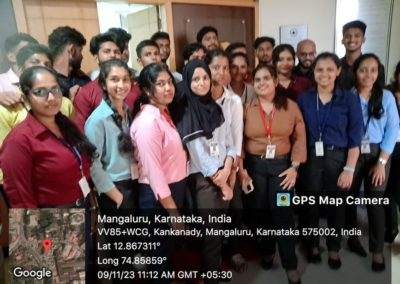 Soft Tech students visit FMRC and simulation lab