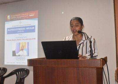 HR Club holds guest lecture