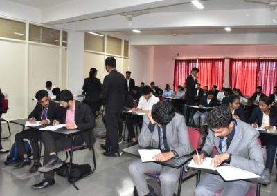 Bizspectra: Insignia 2024 gathers UG and PG college teams